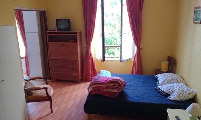Bourbonne-les-Bains Apartamento | Les Hortensias studio Rez de chaussée