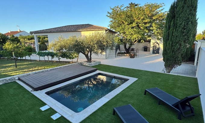 Bezouce Casa | Les Olivettes - Serenity and charm between Nîmes and the Pont du Gard
