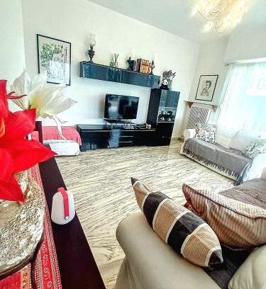 Roquebrune-Cap-Martin Apartamento | Les Oliviers Big Terrace&Pool Comfy
