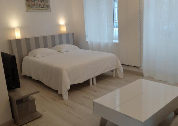 Bray-sur-Seine Cama Y Desayuno | Les Petites Tuileries