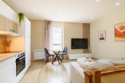 La Roche-sur-Yon Apartamento | Les Pierres dorées - Moderne & Confort