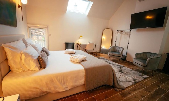 Montigny-le-Gannelon Casa | Les Pinsons