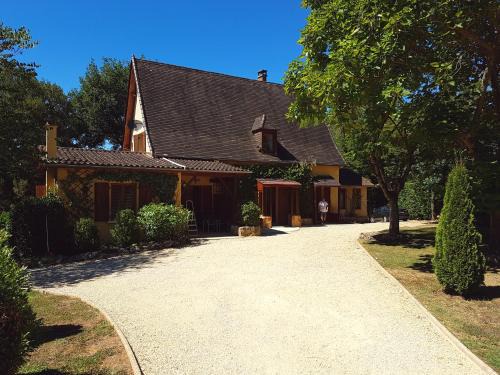Cenac-et-Saint-Julien Casa | Les plantous de Severo