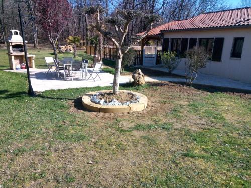Peyzac-le-Moustier Casa | Les pruniers de la cipière