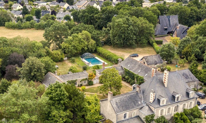 Saint-Barthelemy-d'Anjou Casa | Les Rangeardières - Piscine - Familial