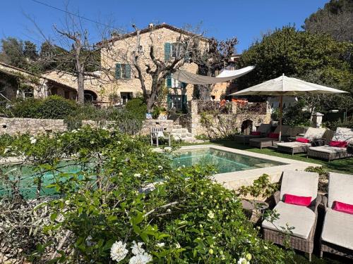 Mougins Cama Y Desayuno | Les Rosées