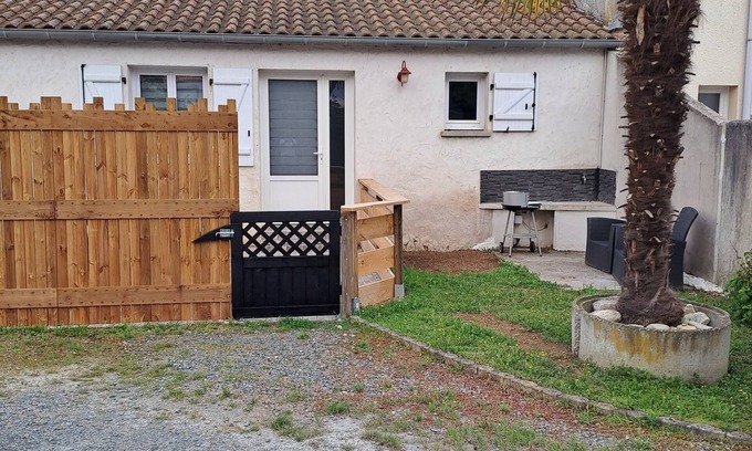 Les Boucholeurs Casa | LES Sables