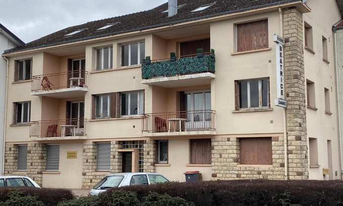 Bourbonne-les-Bains Apartamento | Les studios meublés de la résidence Beatrice