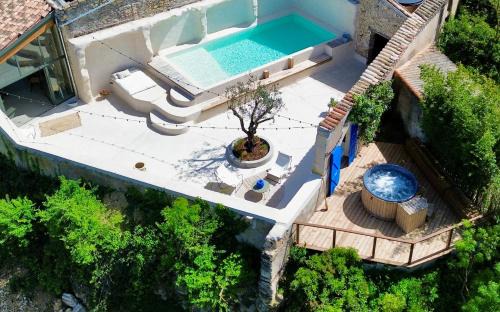 Belarga Casa | Les Terrasses de Bélarga - Maison d'hôtes - Piscine et Jacuzzi