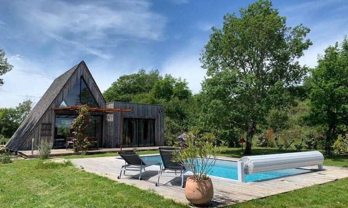 Saint-Martin-Labouval Casa | Les Trigones du Causse -Maison atypique avec Piscine Privée