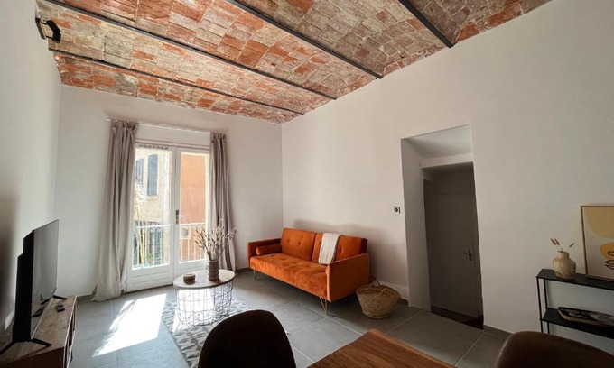 Les Vans Apartamento | Les Vans - Charmant appartement au cœur du village