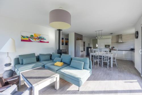 Sainte-Honorine-des-Pertes Casa | Les Vignets comfortable holiday home