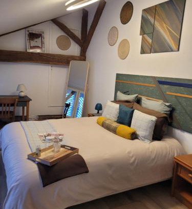 Pointis-Inard Casa | Les Volets Bleus