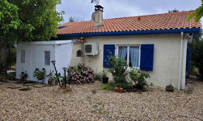 Saint-Vivien-de-Medoc Casa | LES VOLETS BLEUS