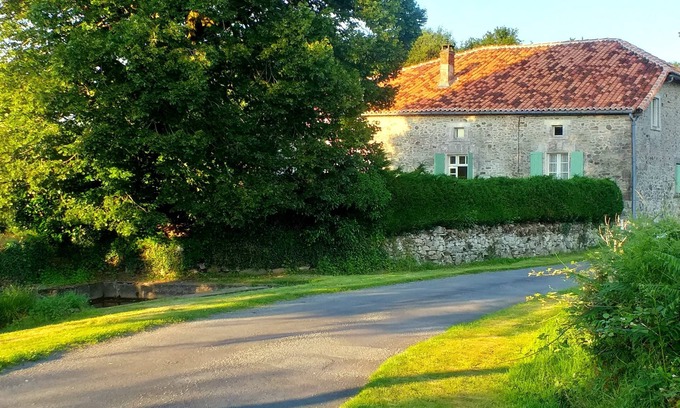 Roussines Otro | Les Volets Verts 'the green shutters' Authentic french farmhouse in SW France.