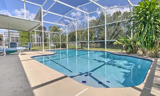 Lindfields Casa | Less Than 5 Mi to Disney Parks Spacious Home with Lanai