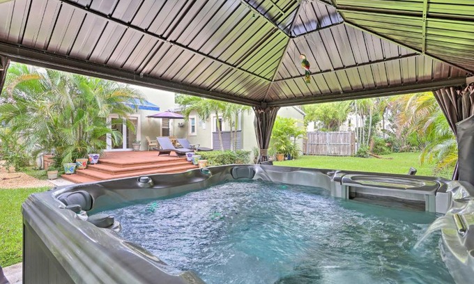 Miami Springs Casa | Less Than 9 Mi to Downtown Miami - Modern Getaway