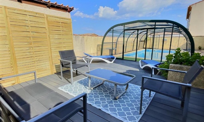 Vendres Villa | Lest