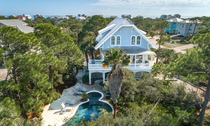 Sea Palm Village Casa | Let Camelot become your escape from realty.
