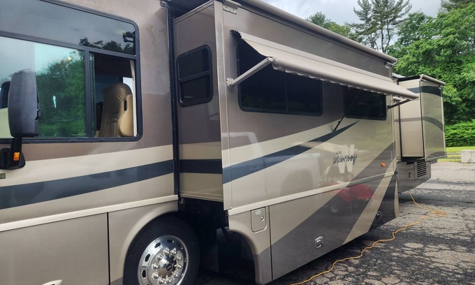 Stafford Alquiler De RV | Let's Go CAMPING!