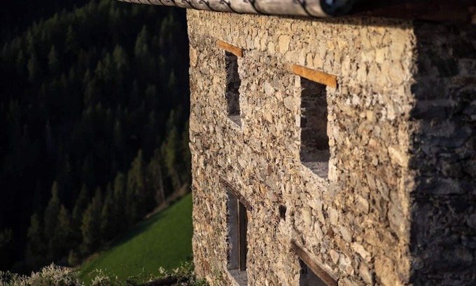 Glorenza Cabaña | Let your soul dangle - historic farmhouse meets modernity