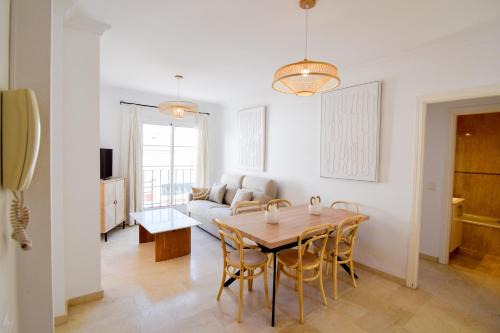 Las Lagunas Apartamento | Letmalaga Fuengirola Confort