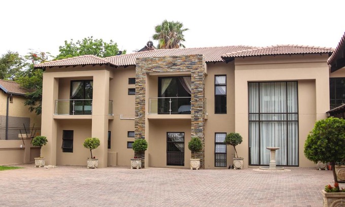 Rustenburg Cabina | Letsatsing Lodge