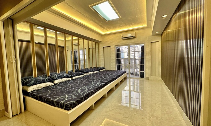 South Triangle Condominio | LetStay: 53-Sqm 1-Bedroom Condo In QC 704