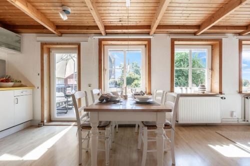 Burg auf Fehmarn Apartamento | Leuchtturm