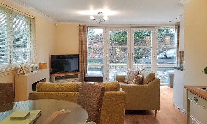 Arden Cabaña | Leven Lodge 2 - UK46044