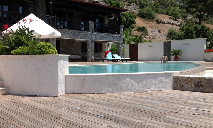 Fethiye Villa | Levent Rockhouse proporciona todas sus necesidades