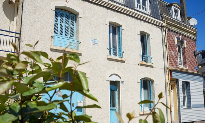 Mesnil-Val Casa | Lever du Soleil, Grande Maison à 200m de la Plage