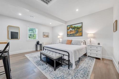 Blairs Casa | Levi Hall Farmhouse Suite #4