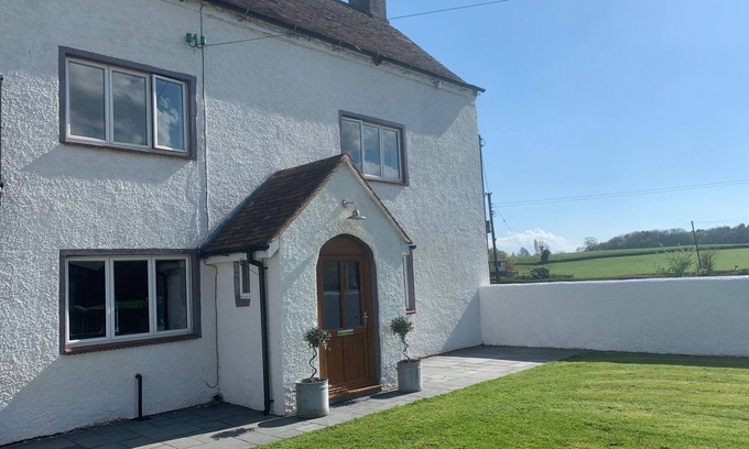 Blaisdon Cabaña | LEY MILL FARM, family friendly, with a garden in Huntley