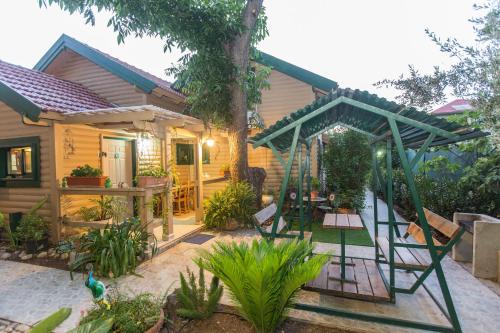 Yesod HaMa'ala Chalet De Esquí | Leyad Hashmura Lodging