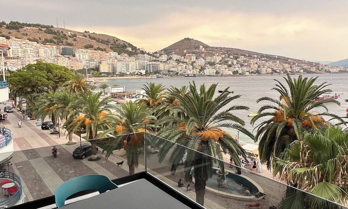 Qender Hotel | Lezet Hotel