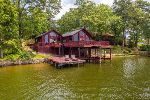 Rockwell Casa | Liams Lodge-Peaceful Cabin Panoramic Lake Views