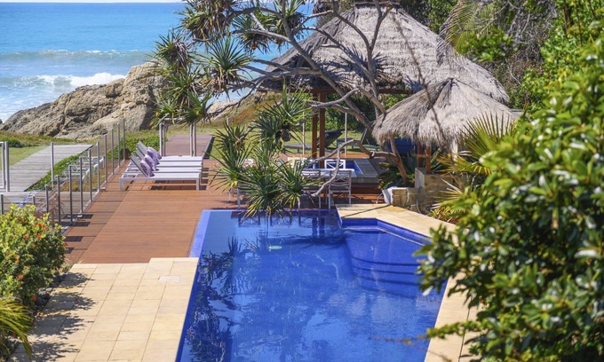 Sapphire Beach Casa | CASA COSTERA ABSOLUTA FRENTE AL MAR RARA AL LADO DE LA RESERVA TROPICAL