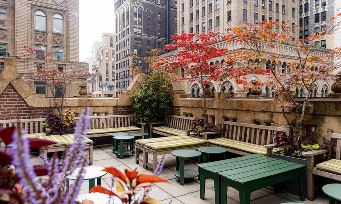 Midtown East Hotel | Library Hotel by Library Hotel Collection