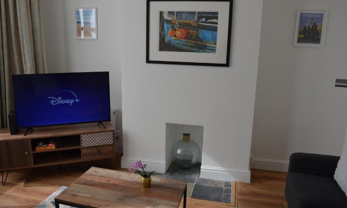 Liverpool Casa | Library House - Now with Sky Sports HD