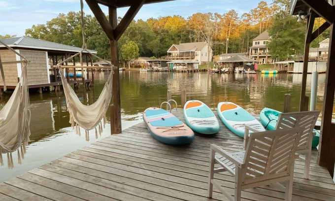 Norwood Casa | *Lickety Slip* Bring your boat!