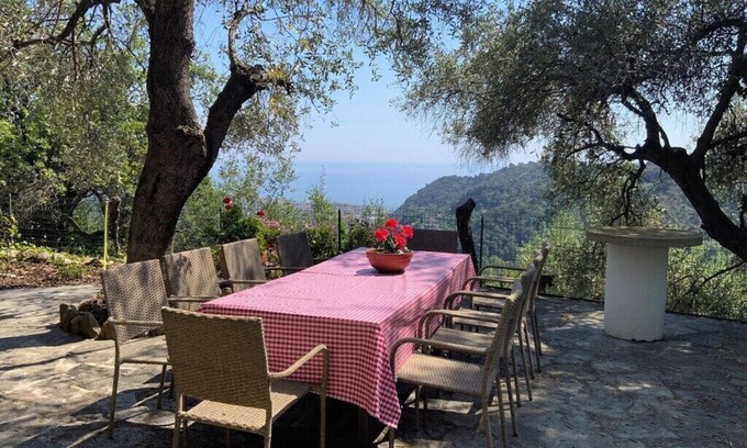 Camporosso Apartamento | Liebevoll Renov. Ölmühle 6 Pers. mit Meerblick Oberh. von Ventimiglia/camporosso