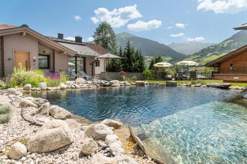 Bad Hofgastein Apartamento | Lieblingsplatzl inklusive kostenfreiem Eintritt in die Alpentherme ganzjährig - im Sommer freie Bergbahnfahrten