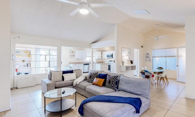Tempe Casa | Life in the Sun