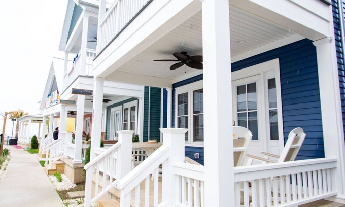 Celina Casa | Life is Grand: 3 bed/2.5 bath Lakeside Cottage!