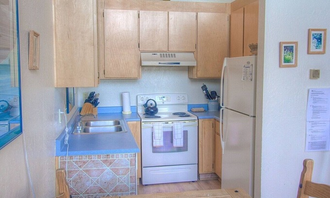Tahoe Village Condominio | Life's Better The Milky Way 4 Bedroom Condo by RedAwning