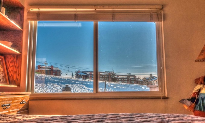Steamboat Springs Condominio | Lift Tickets Ski In Access & Hot Tub, Perfect For Couples