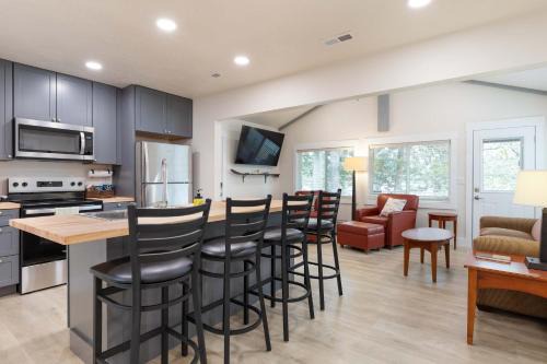 Kimberling City Casa | Lighthouse Lodge 3