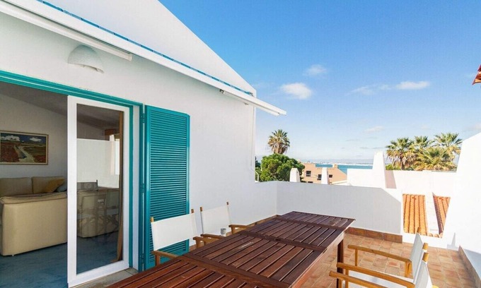 Prainha Casa | Liiiving in Algarve | Alvor Blue Villa