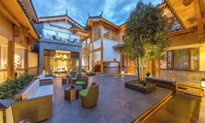 Dayan Old Town Hotel | Lijiang Flavor Holiday Courtyard